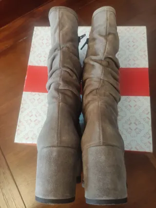 Botas nuevas Dorking Ante Gris Talla 38