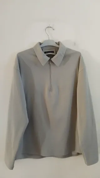 Polo Zara Man largo gris cremallera