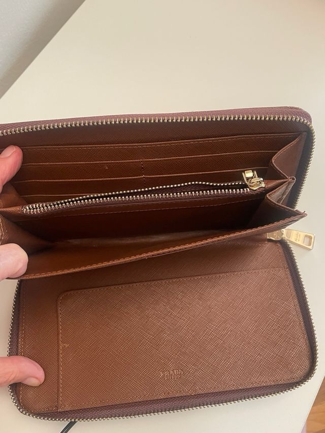 Billetero Prada Camel Piel Saffiano