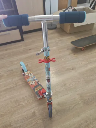 Patinete infantil con diseño Yokai Watch 