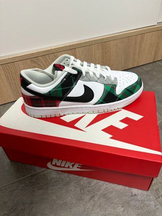 Nike Dunk Low Tartan Plaid