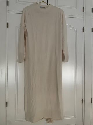 Vestido largo de punto Zara beige