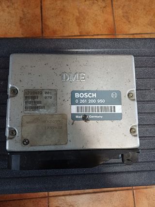 Centralita DME Bosch 0 261 200 950 BMW E36 m42