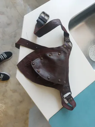 Riñonera de cuero auténtico