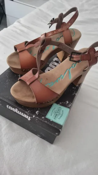 Sandalias Coolway tacón madera