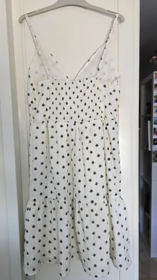 Vestido blanco estampado negro