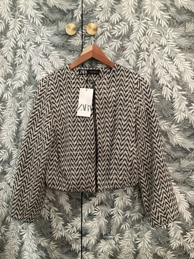 Bomber Zara espiga negra y blanca Talla XS