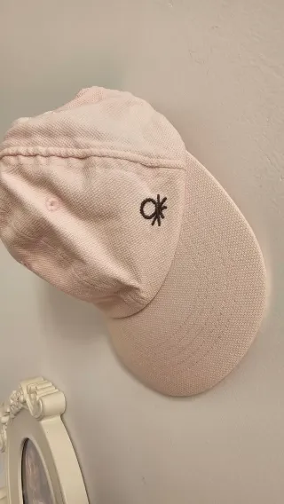 Gorra rosa Benetton