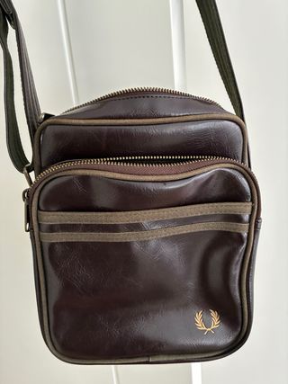 Bandolera Fred Perry