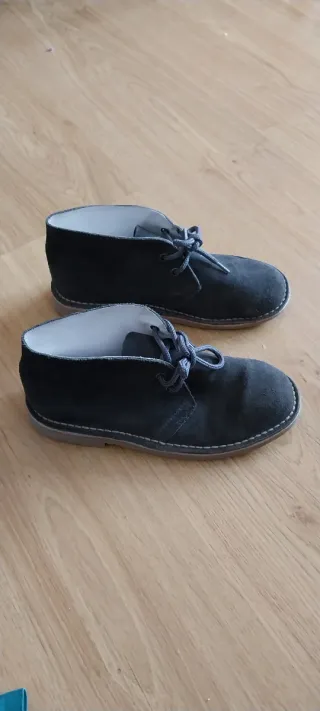 Zapatos niño vestir grises