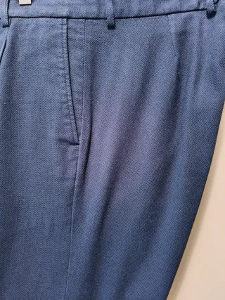 Traje de hombre azul marino para bodas