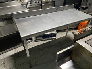 Mesa de acero inoxidable 150x60x95