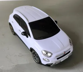 Fiat 500X Telecomandato 1:18