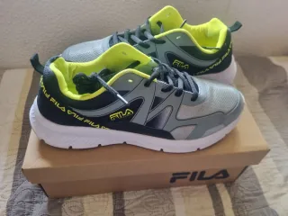 Zapatilla Fila Talla 39 
15Eur