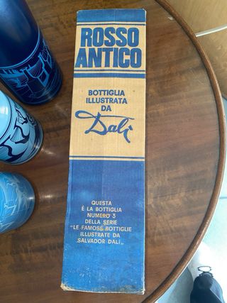 Bottiglie illustrate Salvador Dali’