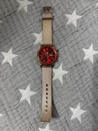 Reloj de pulsera mujer dorado y rojo