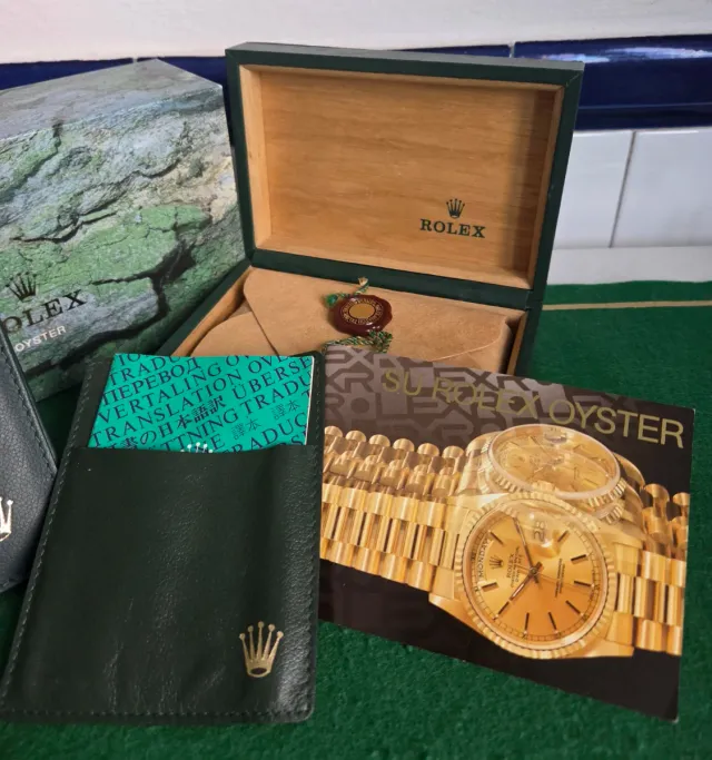 Caja Rolex