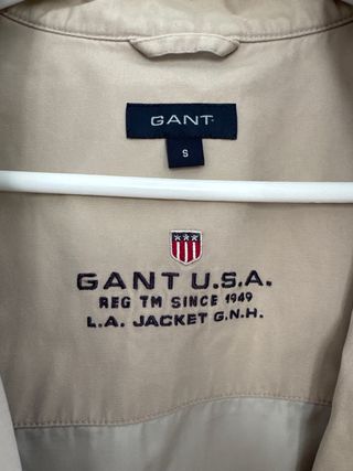 Chaqueta Gant Beige