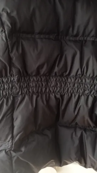 Chaqueta plumón Naf Naf negra