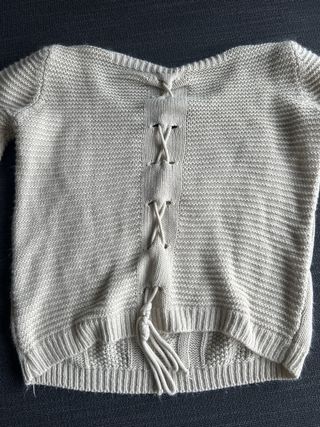 Jersey de punto blanco con cordón