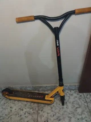 Patín Scooter Booster Wolf B16