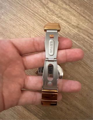 Reloj Lotus Dorado Mujer