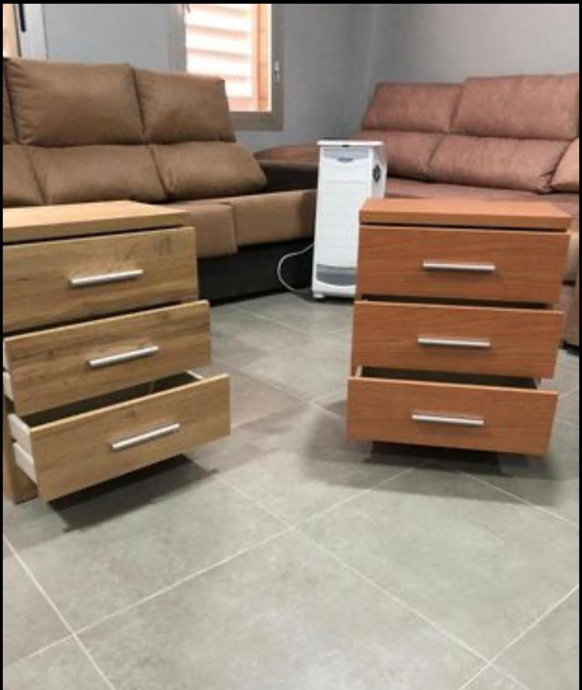 Canapés/ Colchones/ Armarios/ Mesitas