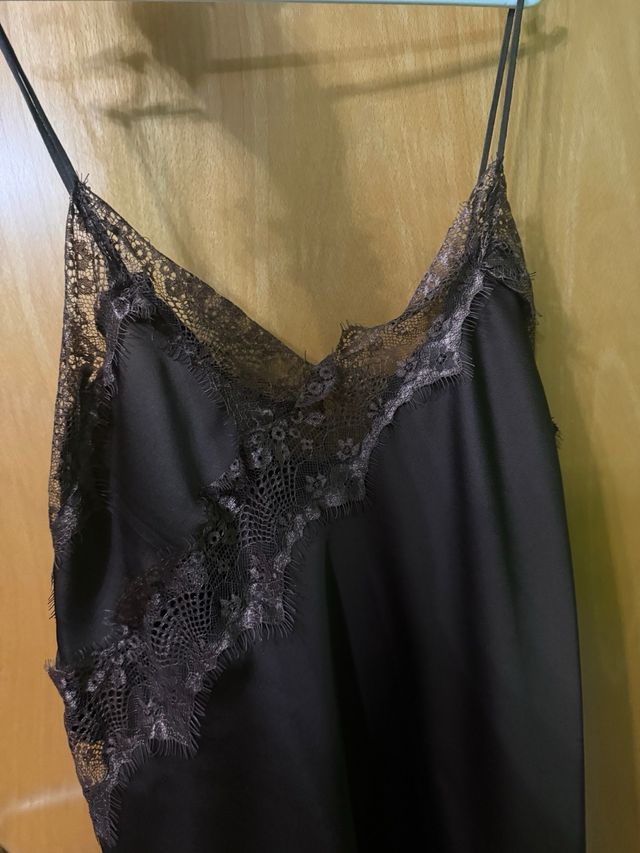 Vestido Zara marrón con encaje