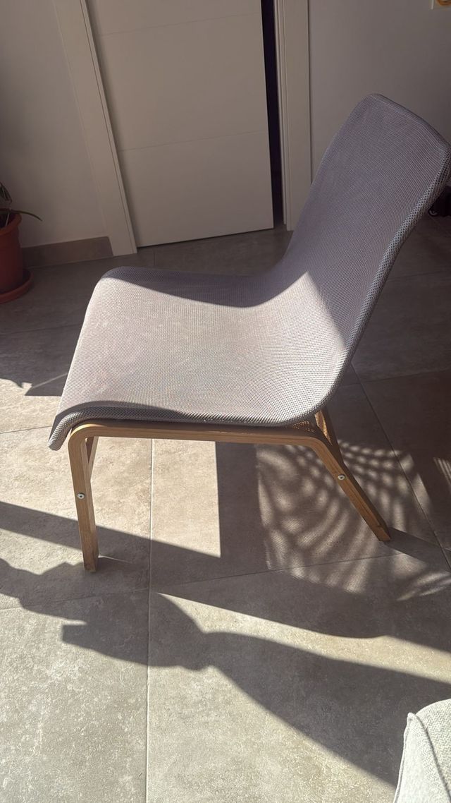 Silla Cris tela y madera