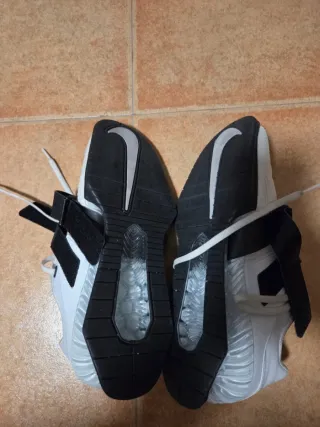 Bambas halterofilias nike romaleos