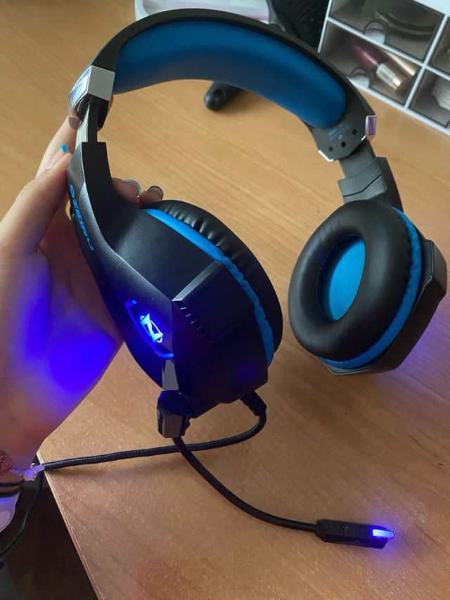 Auriculares Ozeino RGB Gamer