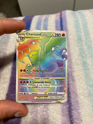 Carta Pokémon Charizard V ASTRO 174/172