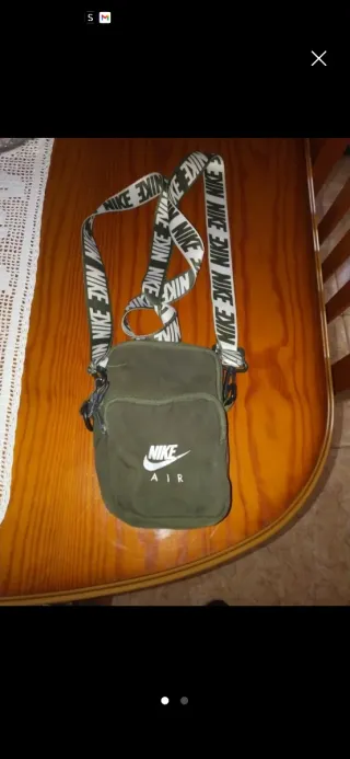 Riñonera Nike Air Verde