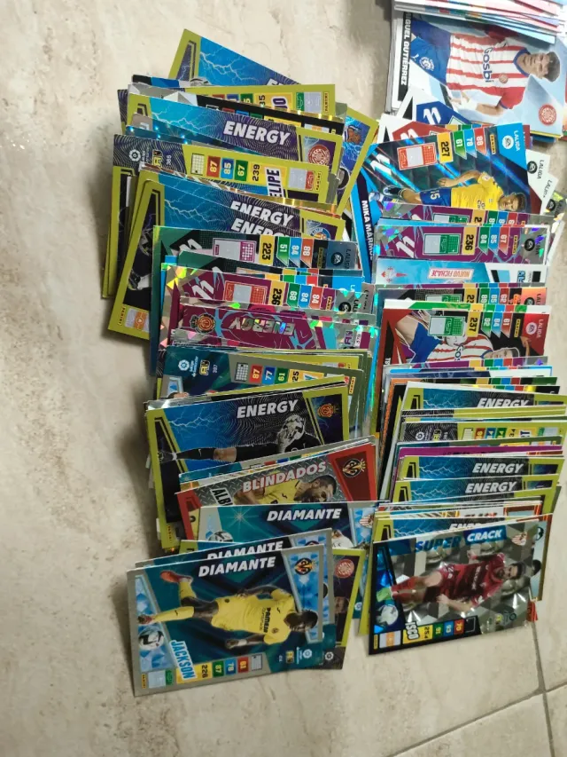 Lote cromos Adrenalyn 23-24