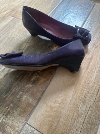 Zapatos de salón Manner morados