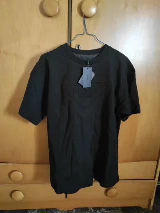 Camiseta Prada Negra