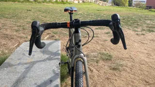 Bicicleta Gravel Cube Talla S