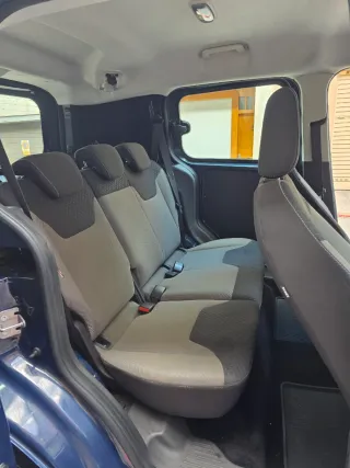 Ford Transit Courier 2018