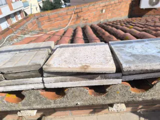 Baldosas de terrazo y cemento 