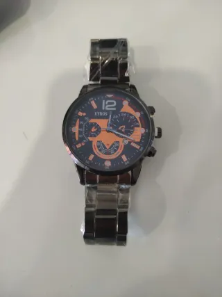 Reloj EYROS Negro y Naranja Nuevo y con pila