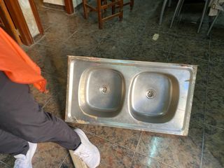 Fregadero doble de aluminio