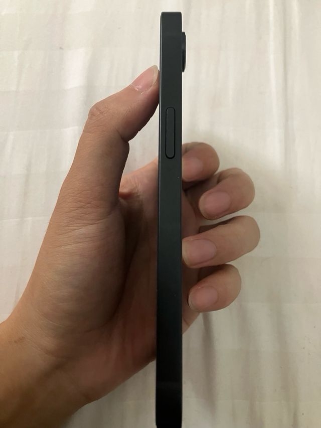 iPhone 16e Negro 128GB batería 100 original