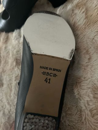 Zapatos Sevillana Talla  41
Marca, Begoña CERVERA