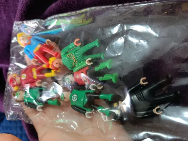 Playmobil DC. Cambio alguno por black Adam