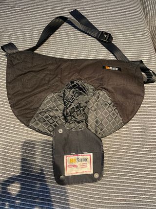 Lote Bebé: Bañera,cuna viaje,Cojín, cinturón coche