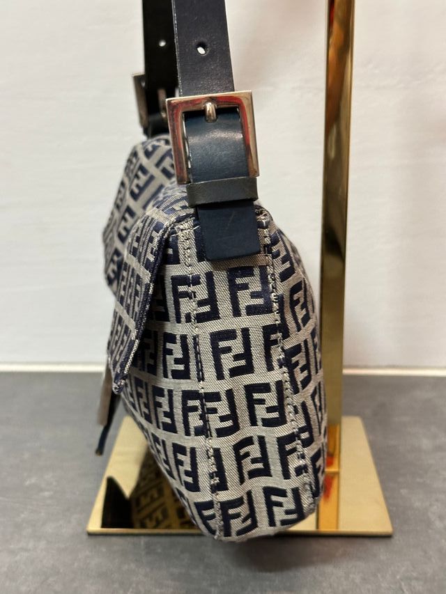 Borsa Fendi beige e nera