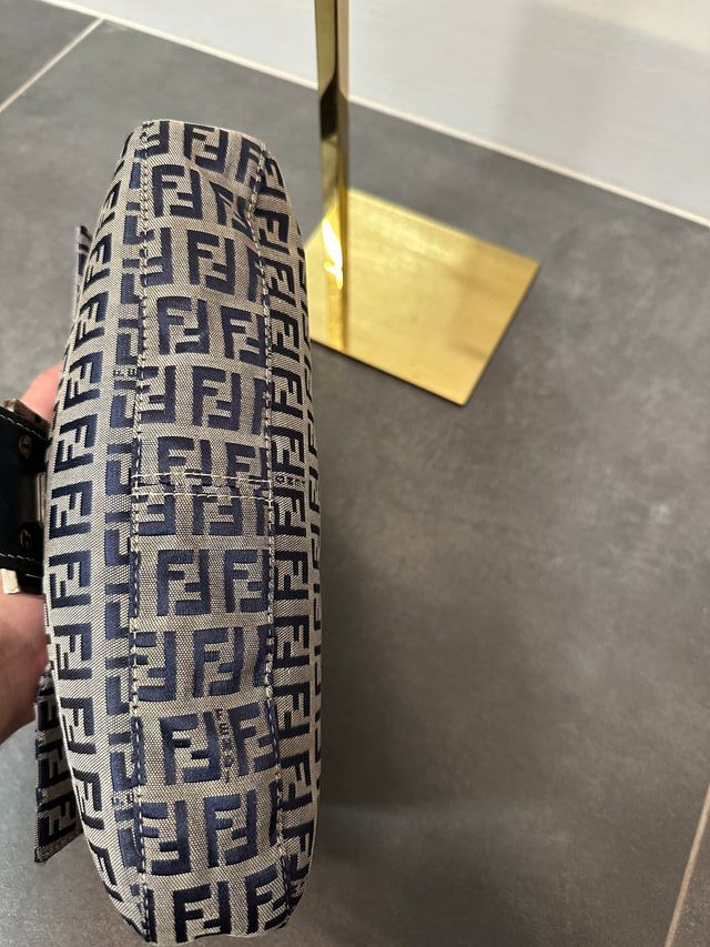 Borsa Fendi beige e nera