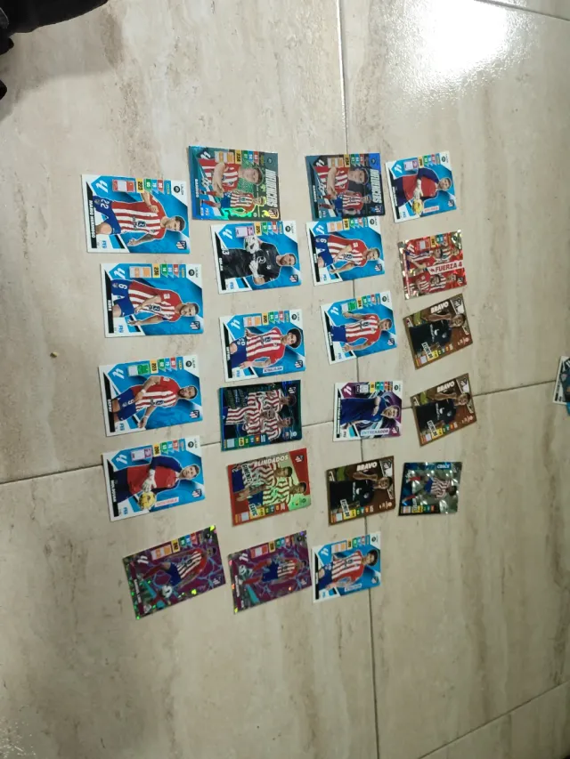 Adrenalyn 23-24 Cromos Fútbol