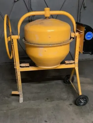 Hormigonera 150L Alquiler