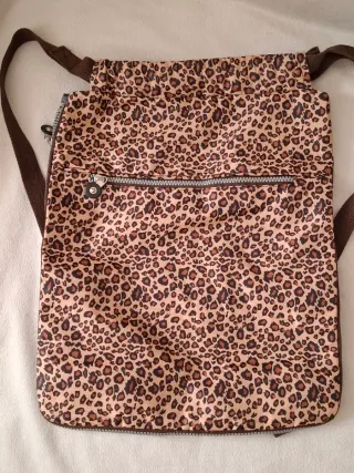 Mochila estampado leopardo